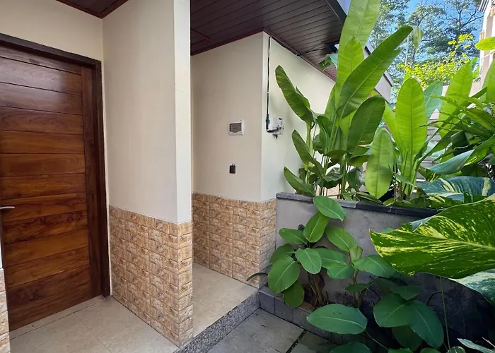 Aka Valley Villa *